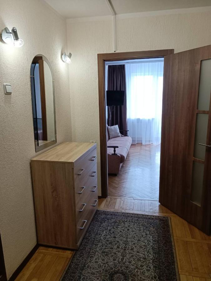 Agat Hotel Minsk Buitenkant foto